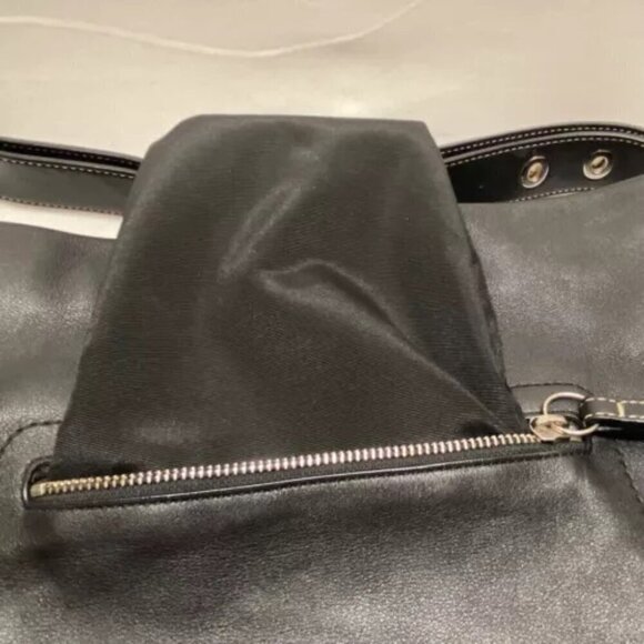 Coach Soft Leather Soho F10937 Black Slim Duffle Convertible Crossbody Bag EUC - Picture 6 of 16